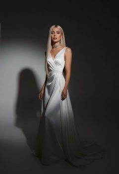 Luana photo 3