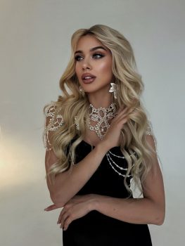 Luana photo 7