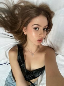 Gloria — escort in Phuket