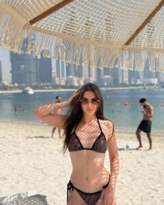 Renata photo 3